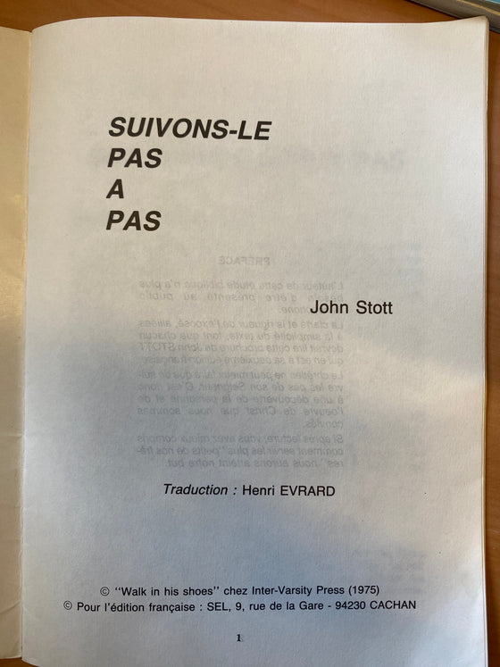 Suivons-le pas à pas (brochure)