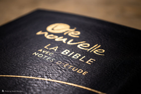 Bible d´étude Vie nouvelle Segond 21 Noire fibrocuir souple Tranche dorée avec boitier