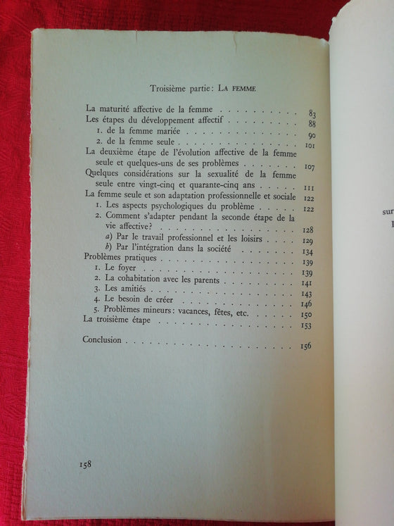 La femme seule et ses problèmes affectifs