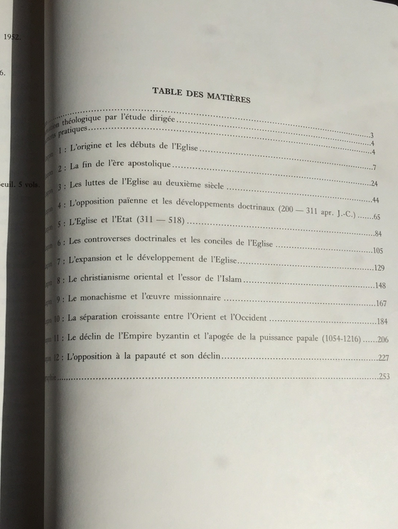 L’histoire de l’église de ses débuts jusqu’au Moyen-Age