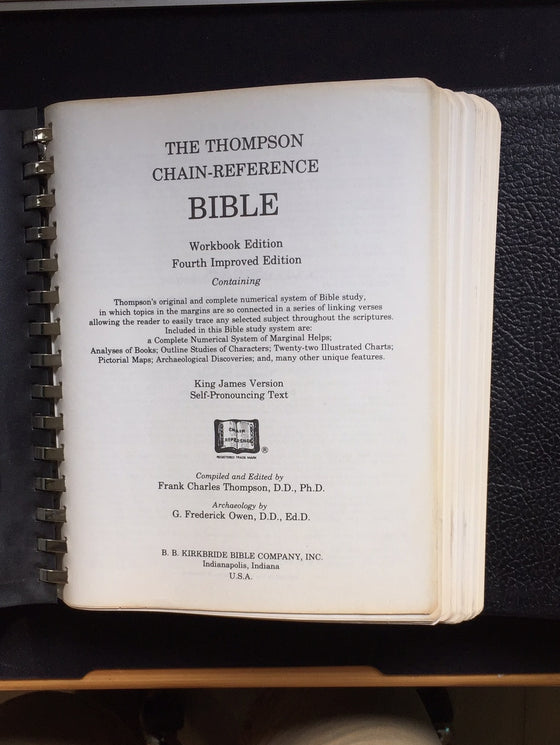The Thompson chain-reference Bible