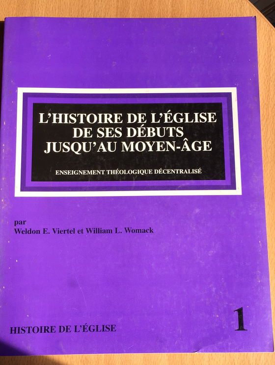 L’histoire de l’église de ses débuts jusqu’au Moyen-Age