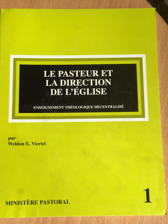 Le pasteur et la direction de l’église